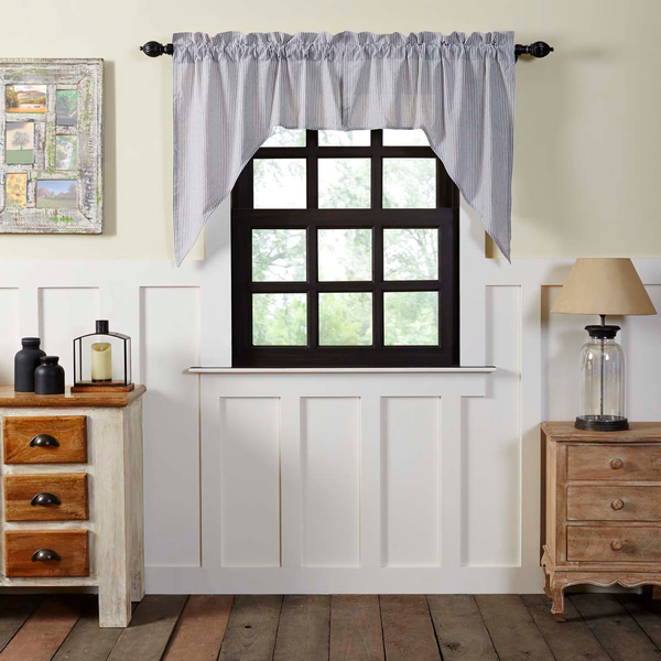 light blue curtains for cape cod style bedroom light blue curtains for cape cod style bedroom